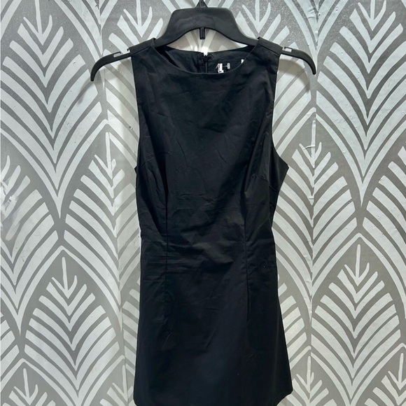 Princess Polly Pants - NWOT Princess Polly Classic Yumiko Black Romper